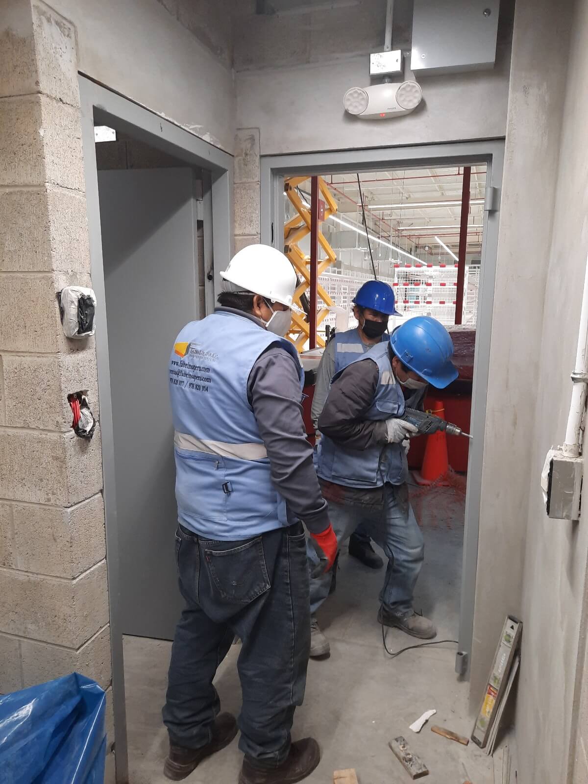 Intalacion de Puertas Cortafuego